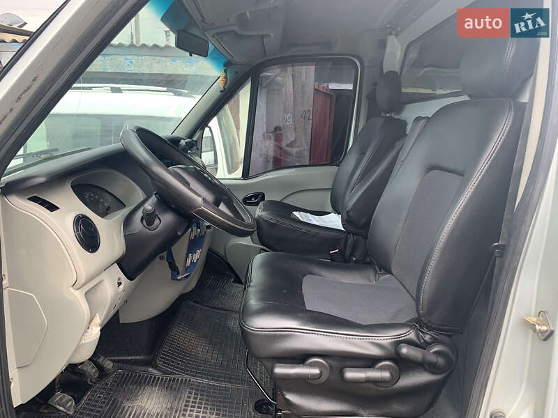 Грузовой фургон Opel Movano 2007 в Умани