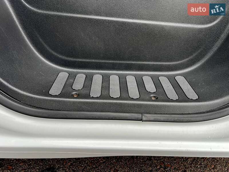 Тентованый Opel Movano 2021 в Киеве