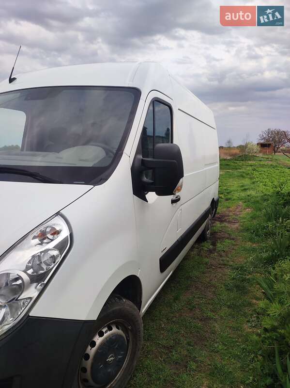 Грузовой фургон Opel Movano 2013 в Ровно