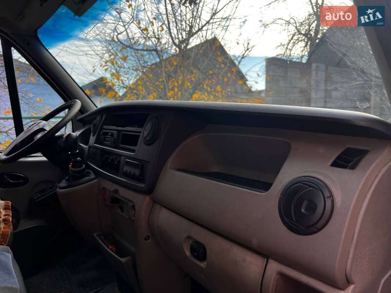 Грузовой фургон Opel Movano 2005 в Березному