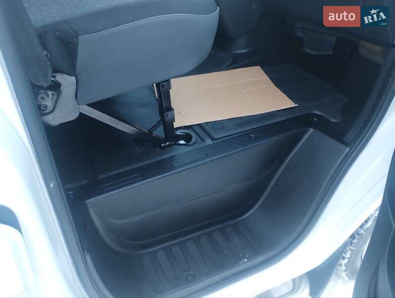 Вантажний фургон Opel Movano 2021 в Дубні