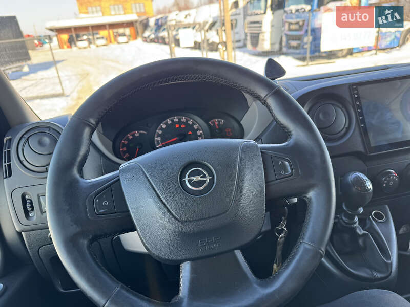 Тентований Opel Movano 2017 в Ковелі