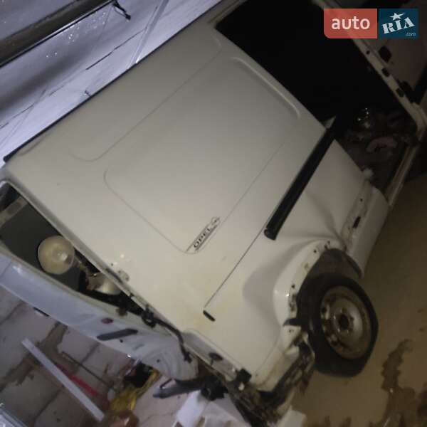 Минивэн Opel Movano 2006 в Ровно