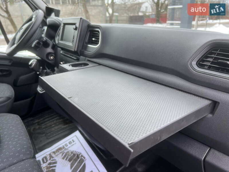 Грузовой фургон Opel Movano 2021 в Нововолынске