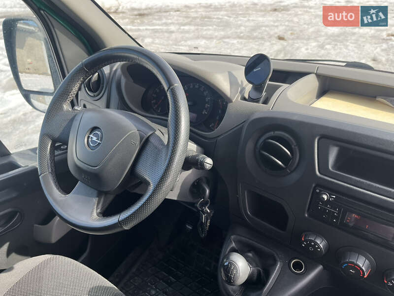 Грузовой фургон Opel Movano 2015 в Киеве