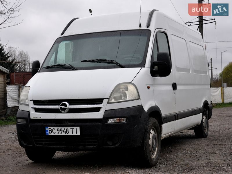 Вантажний фургон Opel Movano 2005 в Львові