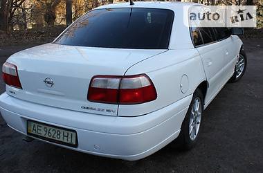 Седан Opel Omega 2001 в Каменском