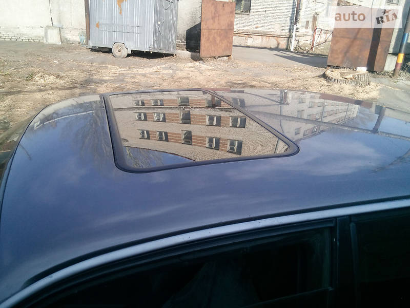 Седан Opel Omega 1992 в Славянске