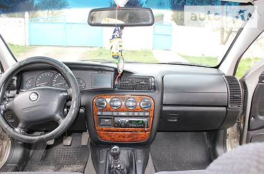 Седан Opel Omega 1997 в Виннице