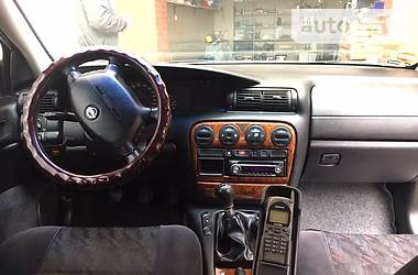 Седан Opel Omega 1999 в Львове