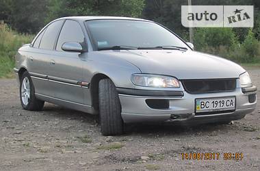 Седан Opel Omega 1995 в Бориславе