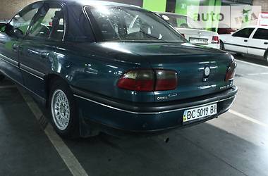 Седан Opel Omega 1996 в Львове