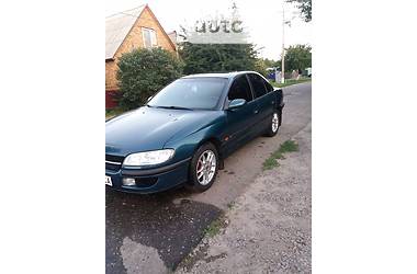 Седан Opel Omega 1996 в Гадяче