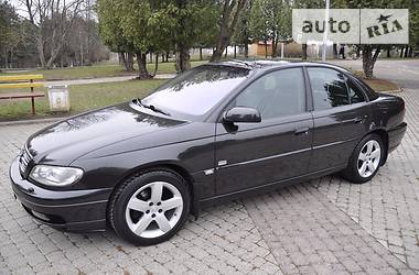 Седан Opel Omega 2002 в Ровно