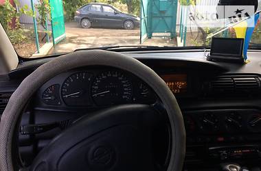 Седан Opel Omega 1995 в Одессе