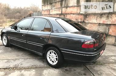 Седан Opel Omega 1999 в Кривом Роге