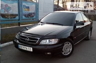 Седан Opel Omega 2000 в Виннице