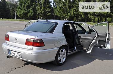 Седан Opel Omega 2003 в Рівному