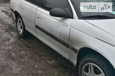 Универсал Opel Omega 1995 в Краматорске