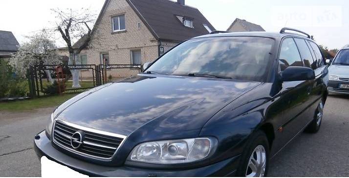 Універсал Opel Omega 2000 в Луцьку