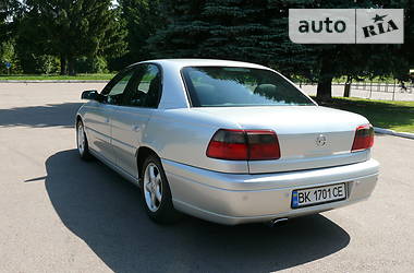 Седан Opel Omega 2003 в Ровно