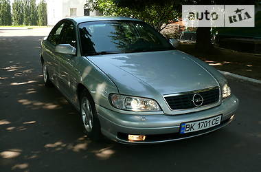 Седан Opel Omega 2003 в Ровно