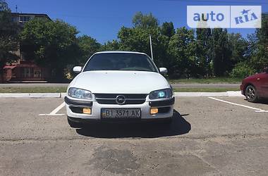 Седан Opel Omega 1994 в Полтаве