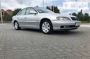 Седан Opel Omega 2001 в Львове