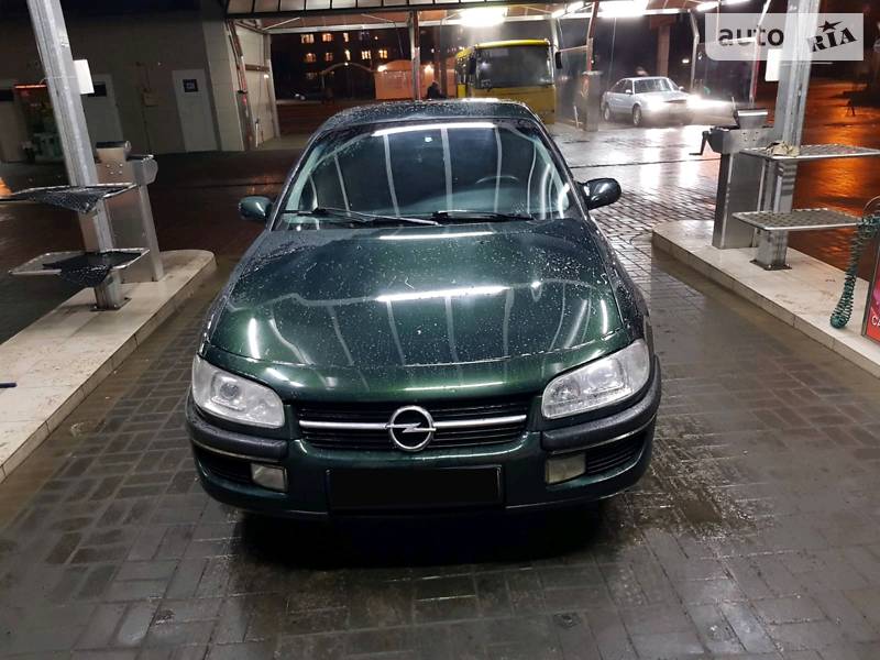 Седан Opel Omega 1999 в Луцке