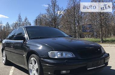 Седан Opel Omega 2001 в 