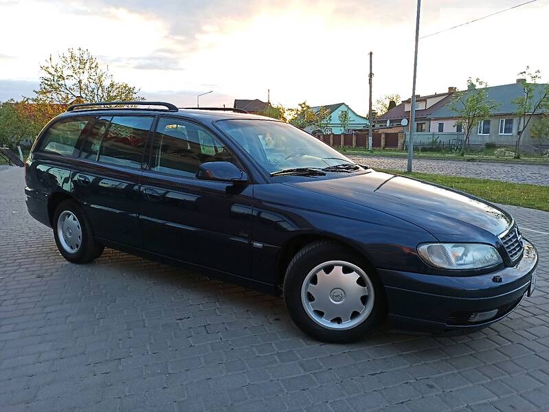 Універсал Opel Omega 2002 в Луцьку