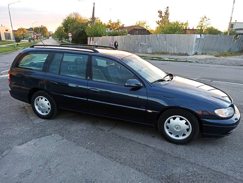 Універсал Opel Omega 2002 в Луцьку