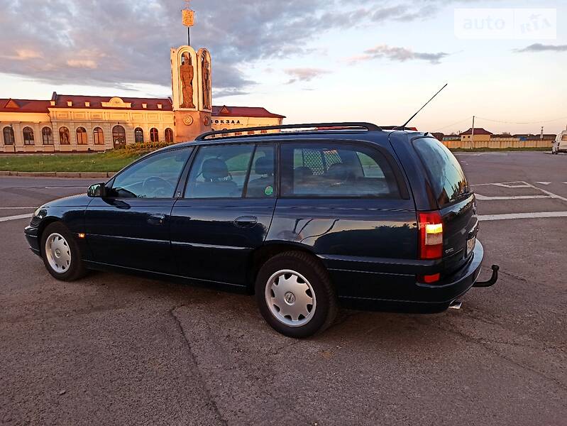 Універсал Opel Omega 2002 в Луцьку