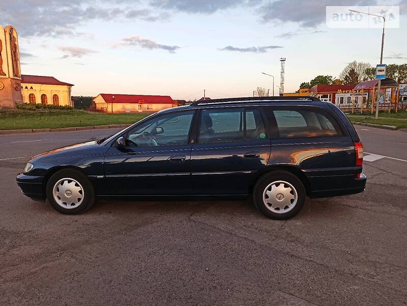 Універсал Opel Omega 2002 в Луцьку