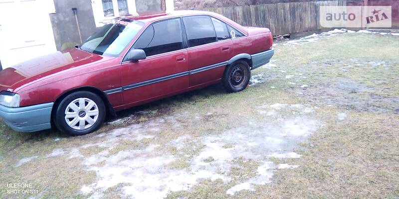 Седан Opel Omega 1990 в Черновцах