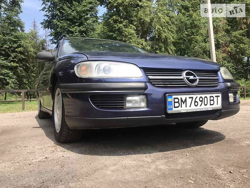 Седан Opel Omega 1996 в Сумах