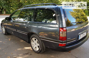 Універсал Opel Omega 1995 в 