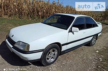 Седан Opel Omega 1988 в Кельменцах