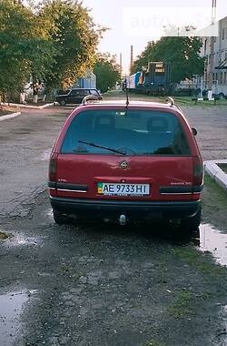 Универсал Opel Omega 1997 в Каменском