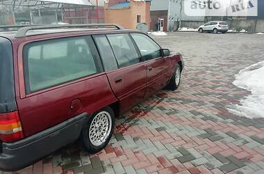 Универсал Opel Omega 1989 в Белой Церкви