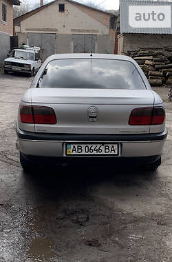 Седан Opel Omega 1999 в Виннице
