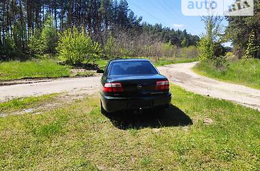 Седан Opel Omega 2000 в Ахтырке