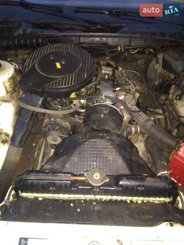 Универсал Opel Omega 1986 в Бориславе