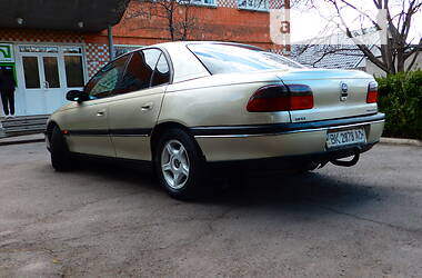 Седан Opel Omega 1996 в Могилів-Подільському