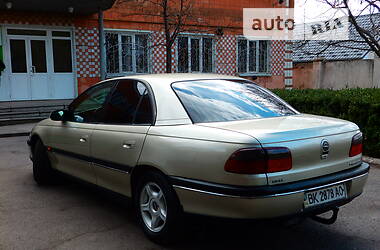 Седан Opel Omega 1996 в Могилів-Подільському
