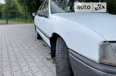 Седан Opel Omega 1987 в Хмельницком