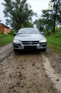 Седан Opel Omega 1994 в Городке