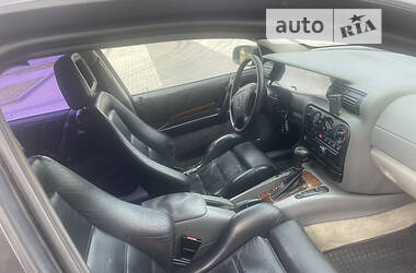 Седан Opel Omega 1995 в 