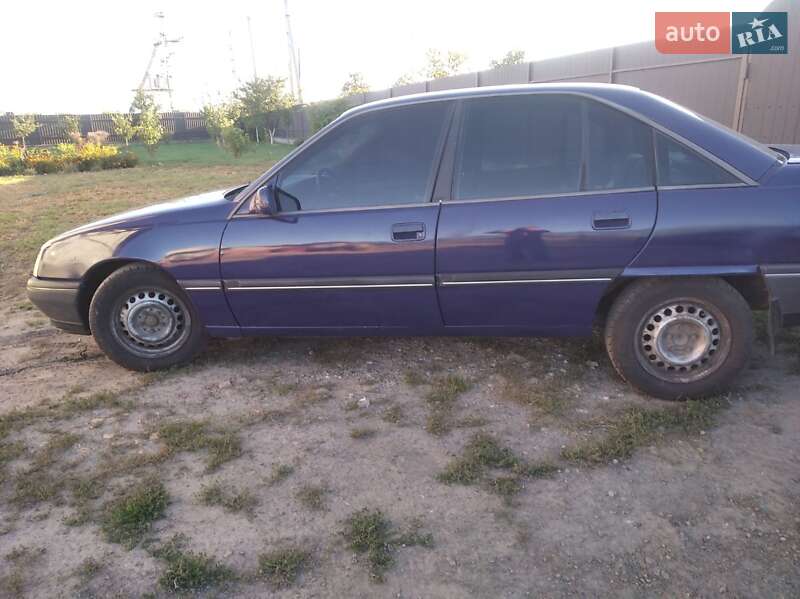 Седан Opel Omega 1987 в Луцьку
