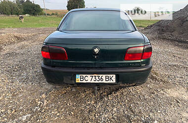 Седан Opel Omega 1995 в Кам'янець-Подільському